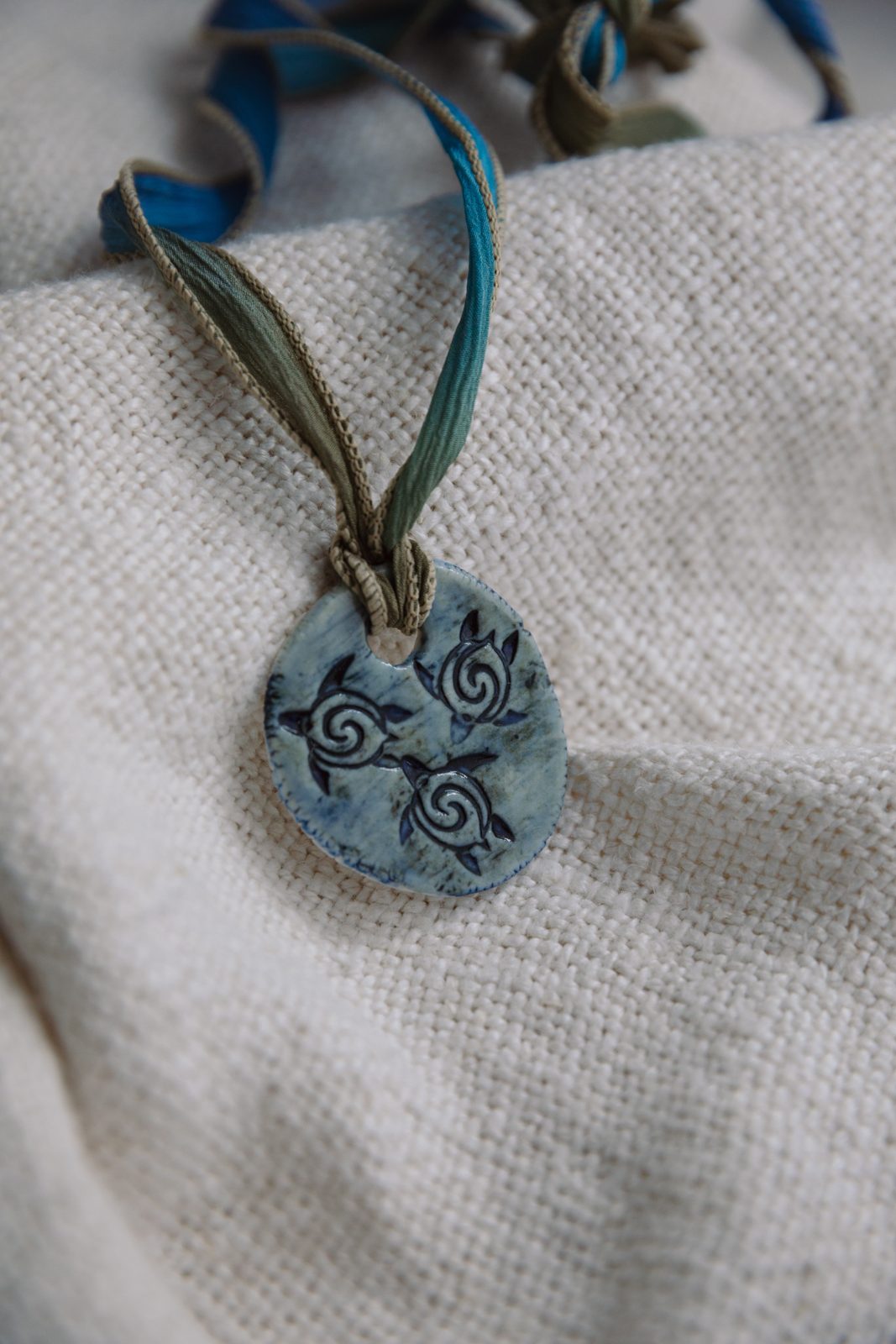 Gindi Girl Turtles Love Ceramic Necklace