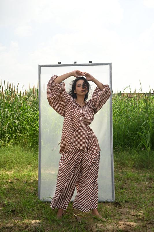 Byron Blouse Cocoa Check