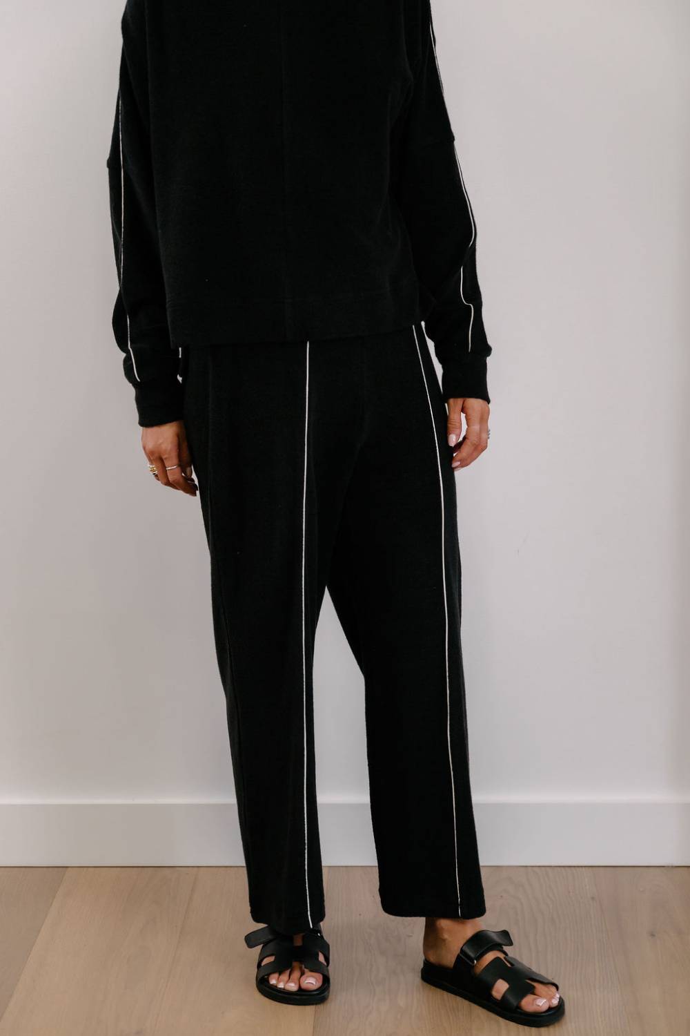 Empire Axis Pant - Black with White Piping