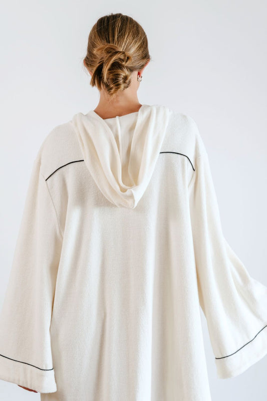 Empire Statement Mini - White with Black Piping