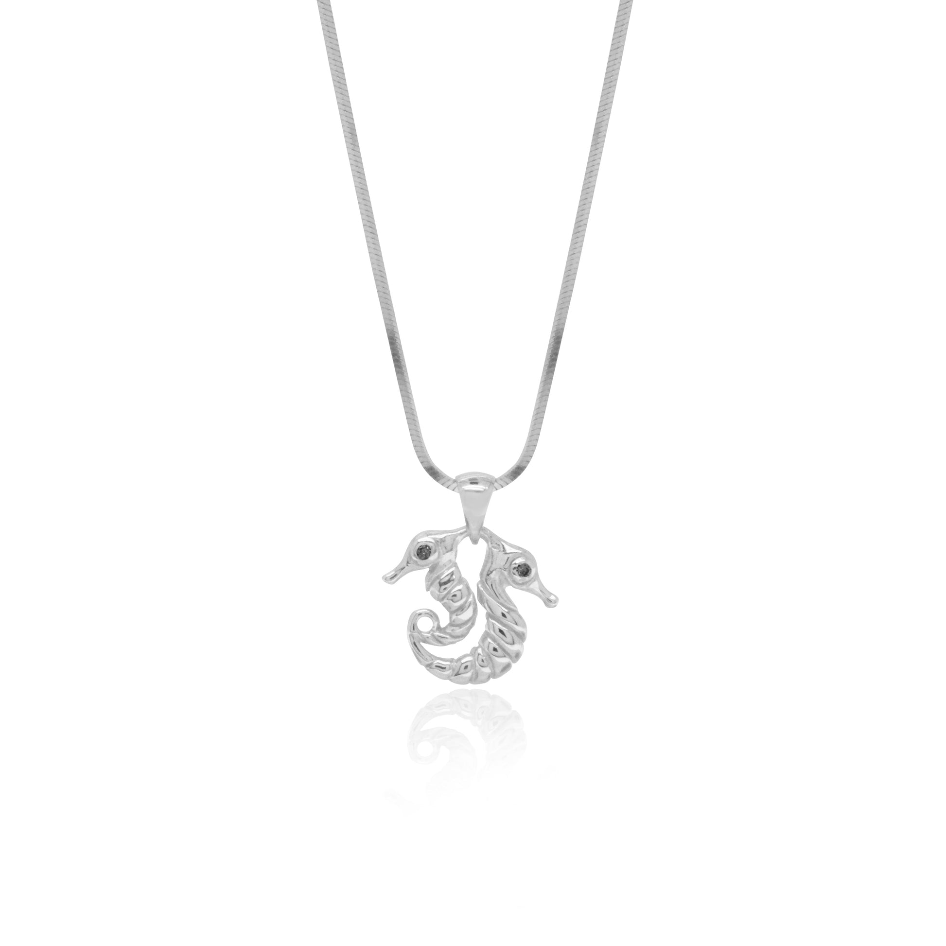 Sunaka Seahorse double pendant silver