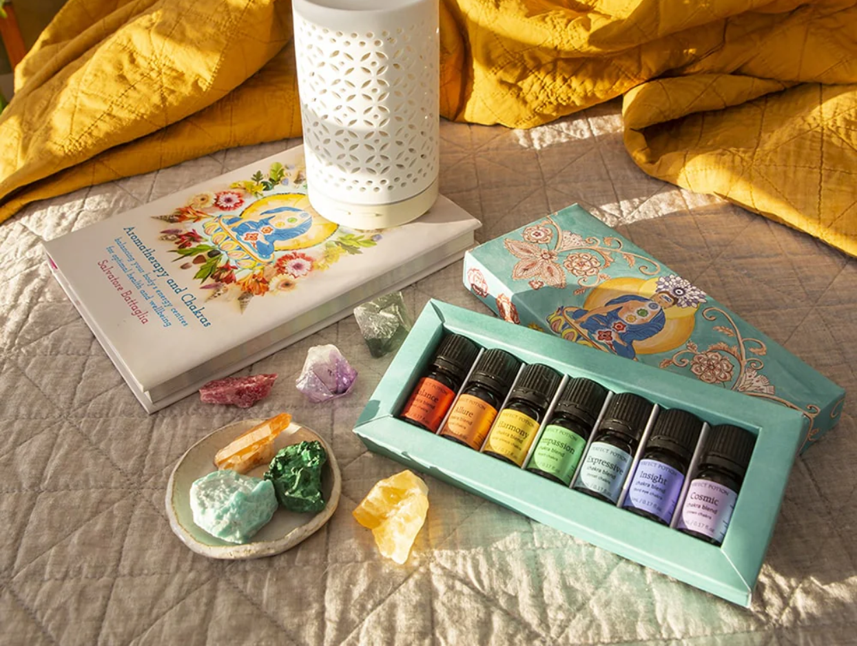 Chakra Essential Oils Kit