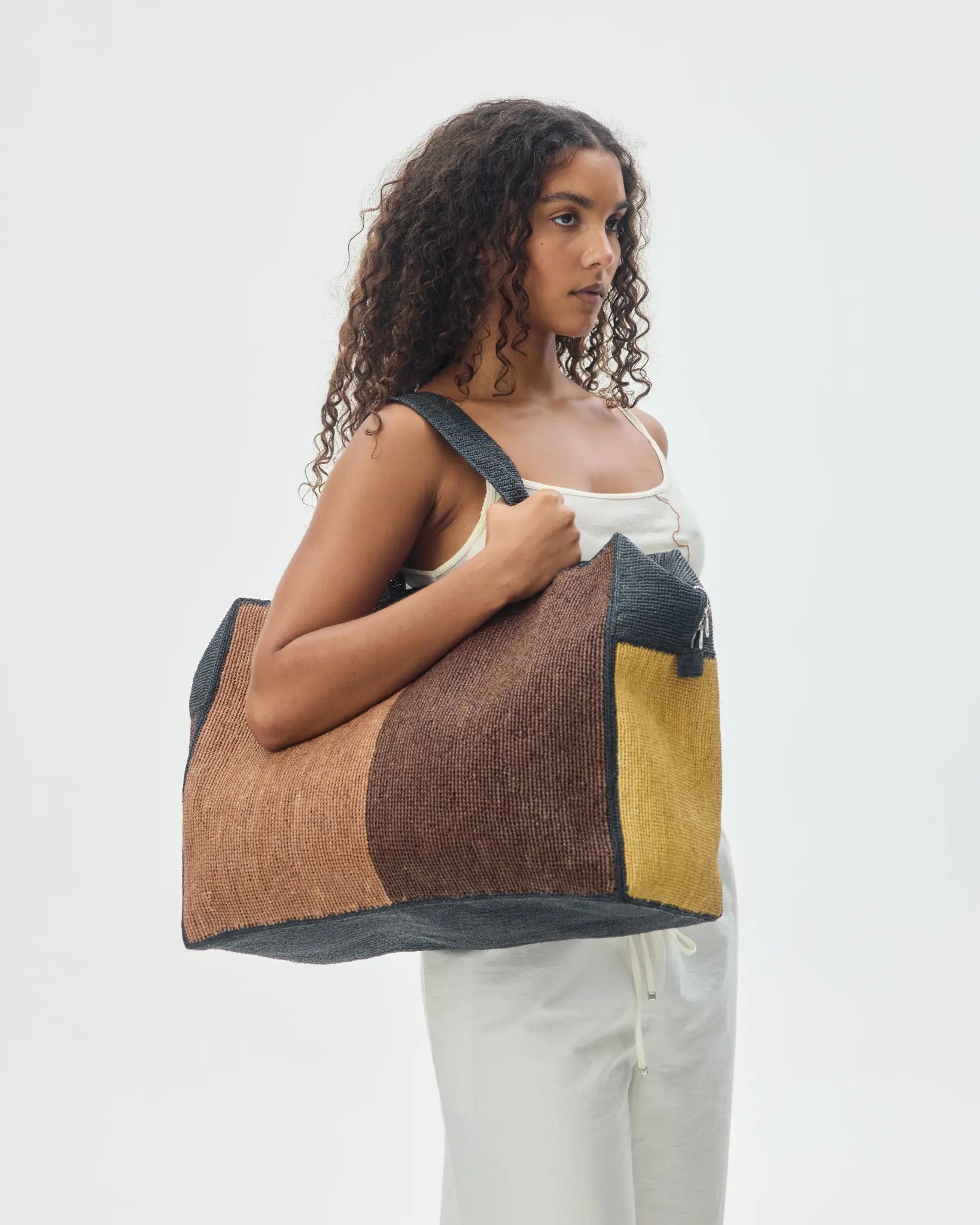 Jalan Jalan Bag by TANORA