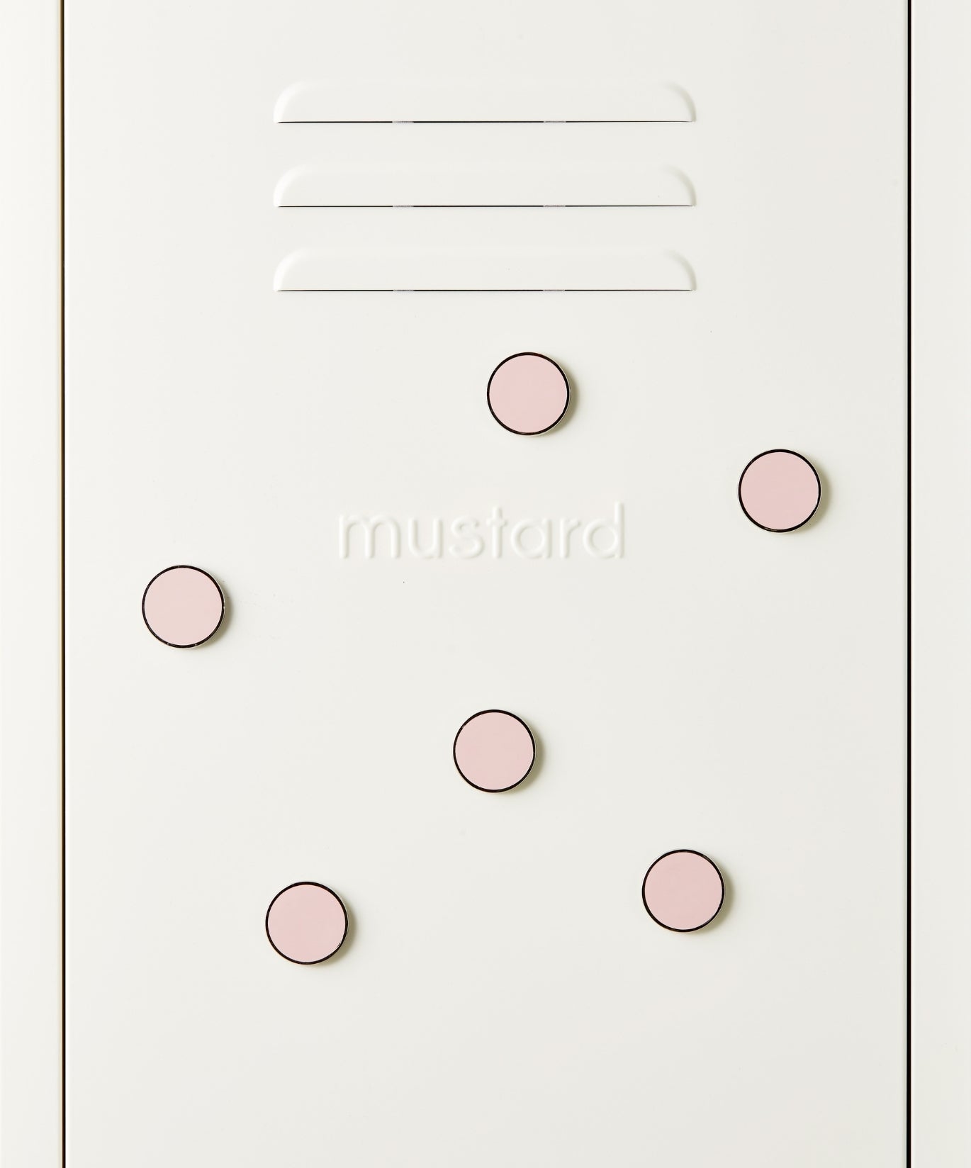 The Buttons in Blush — close-up