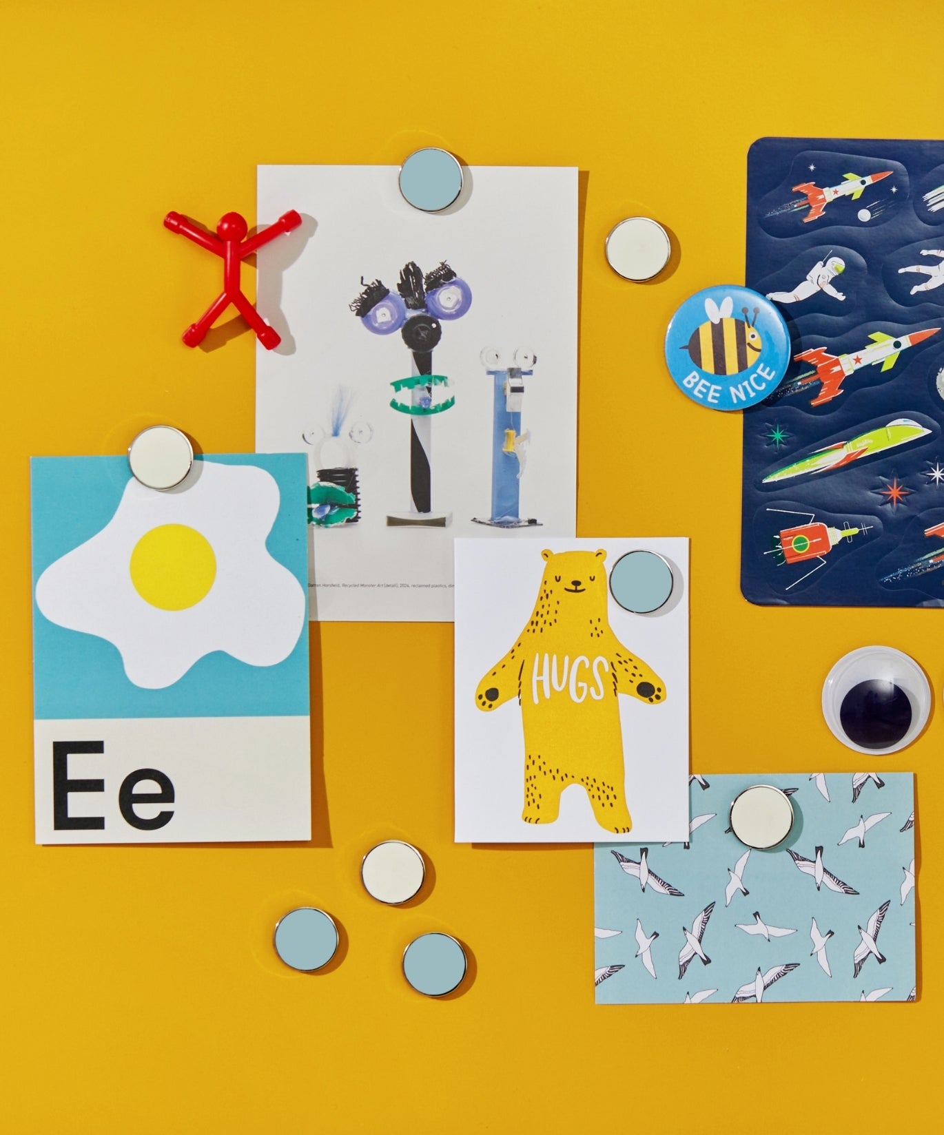 The Buttons in Chalk — lifestyle