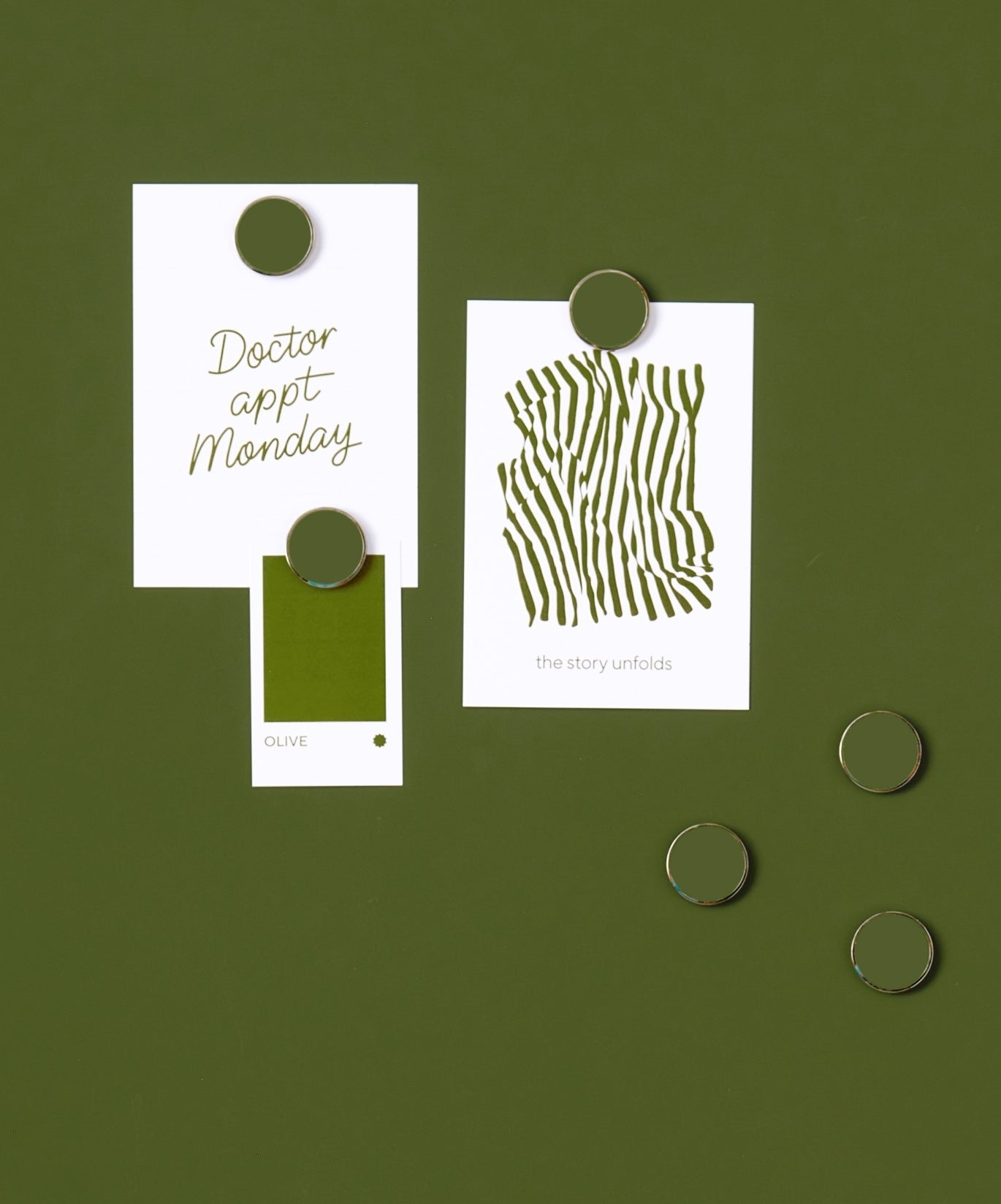 The Buttons in Olive — lifestyle 4