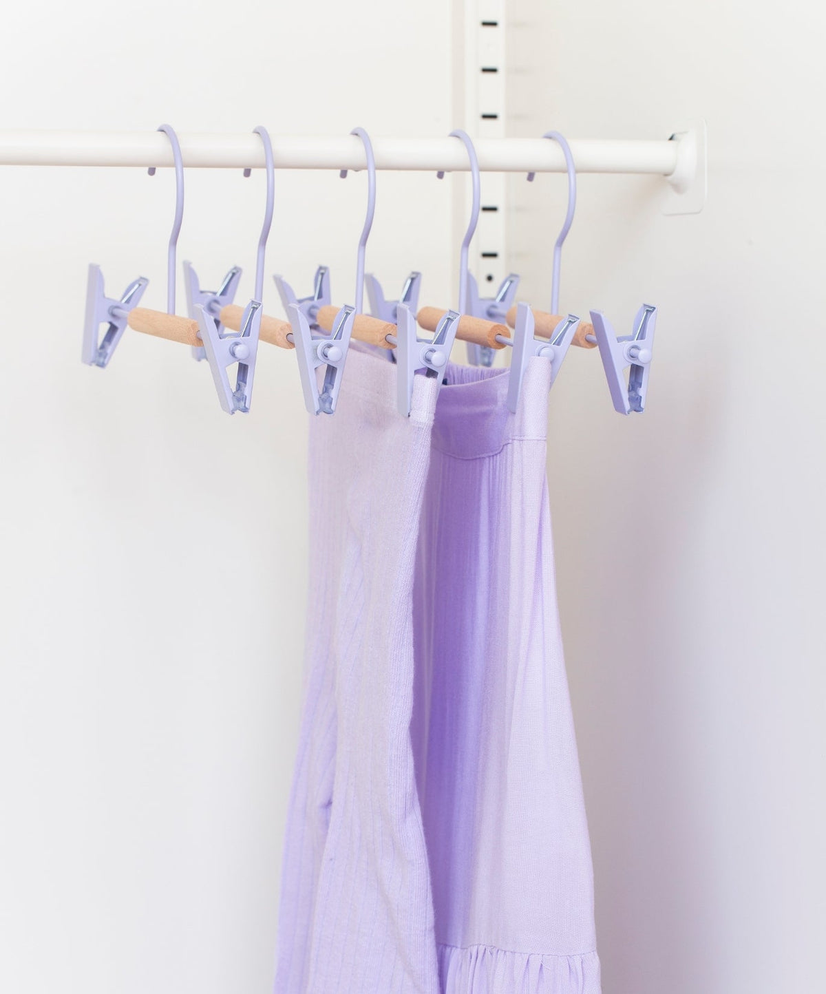 The Kids Clip Hangers in Lilac