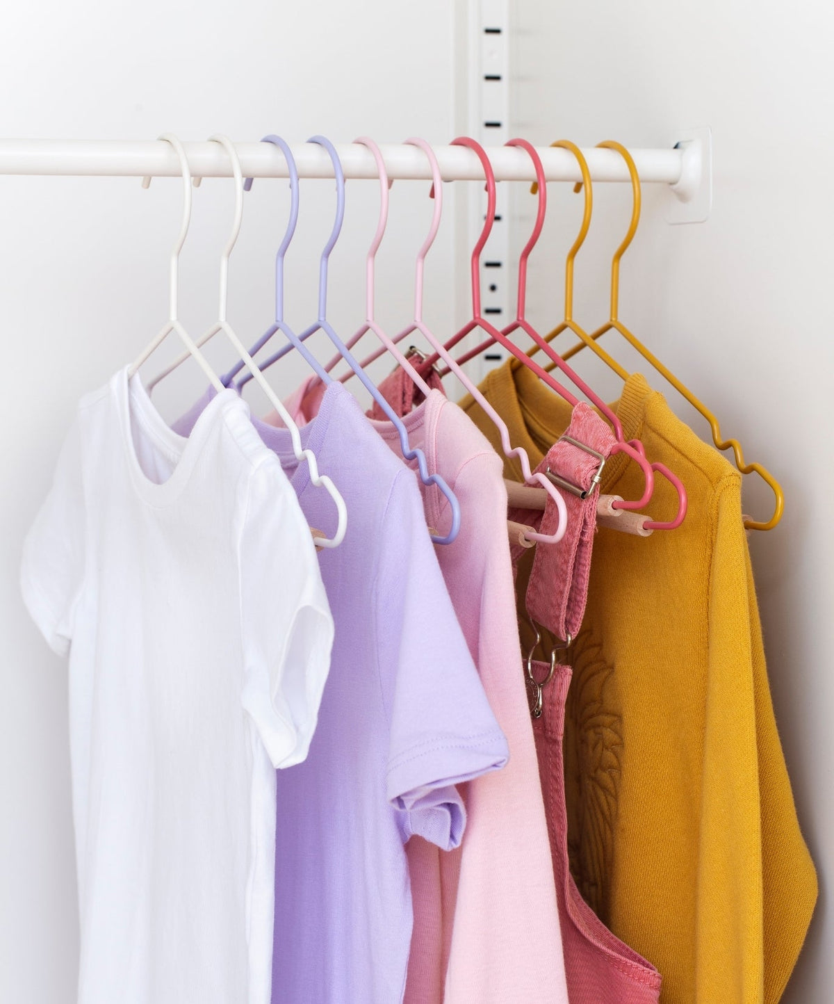 The Kids Top Hangers in Summer Mix