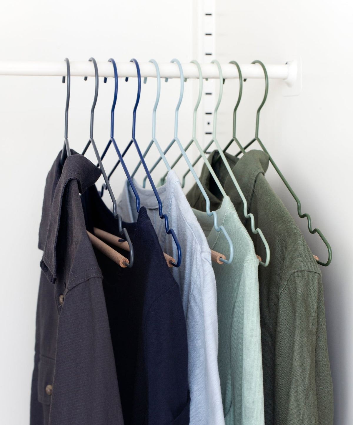 The Adult Top Hangers in Winter Mix
