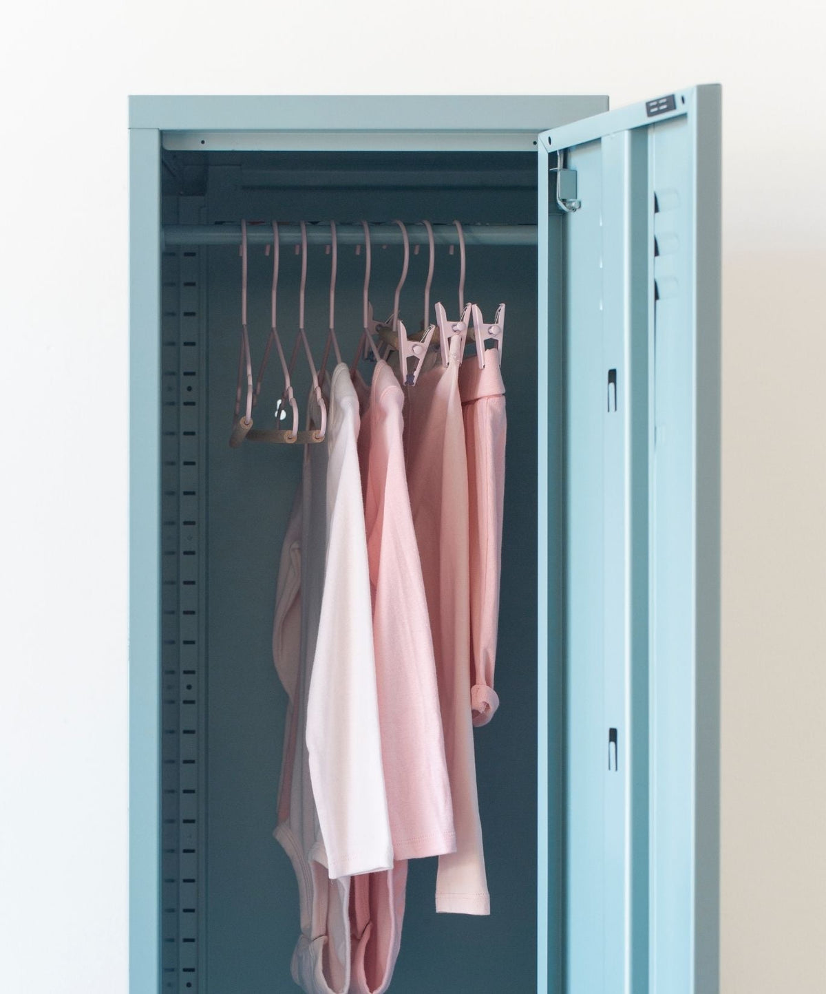 The Kids Top Hangers in Blush