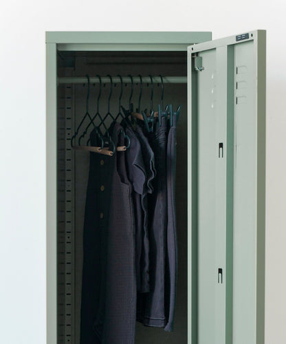 The Kids Clip Hangers in Slate