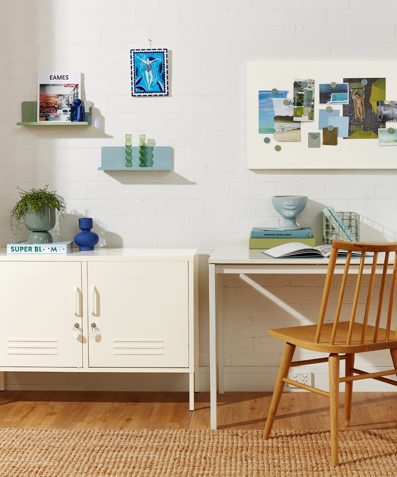 The Lowdown Locker in Chalk — lifestyle 2