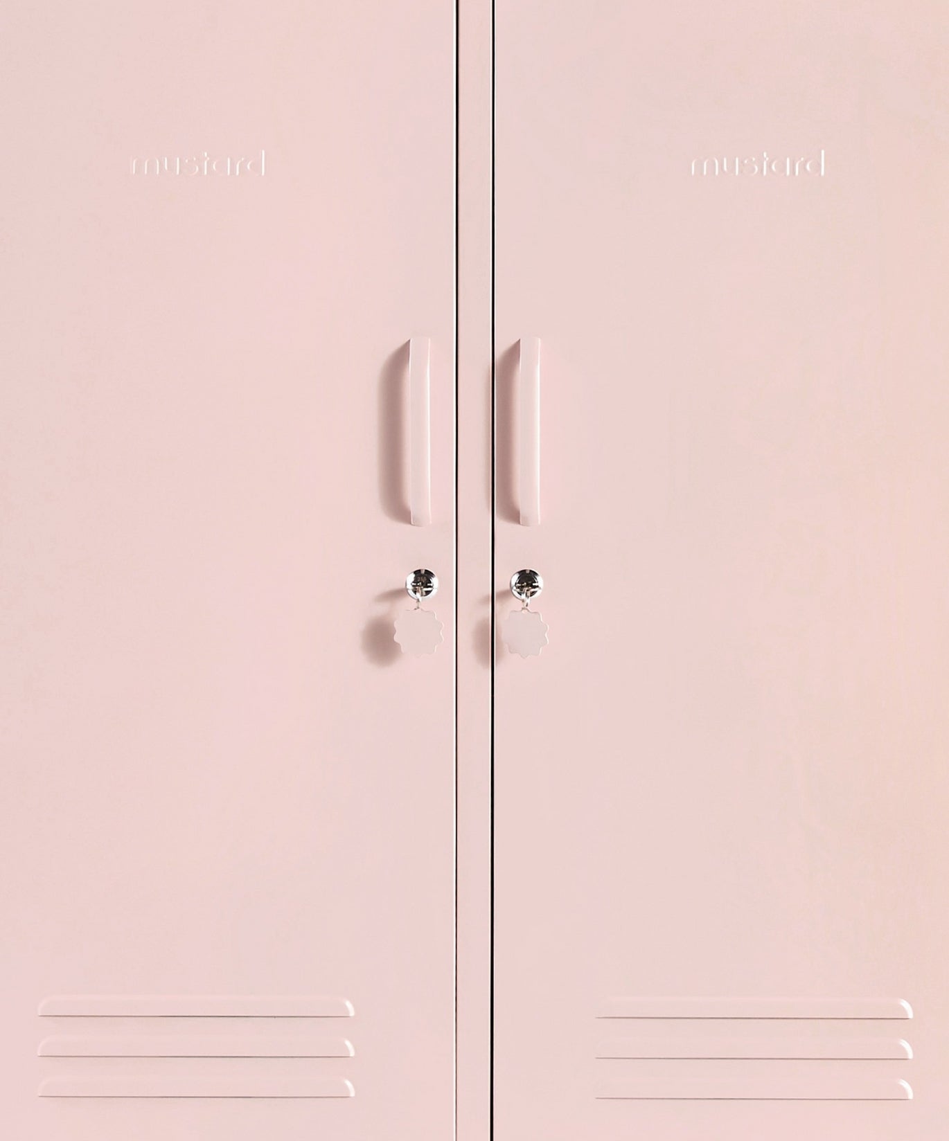The Midi Locker in Blush — close-up