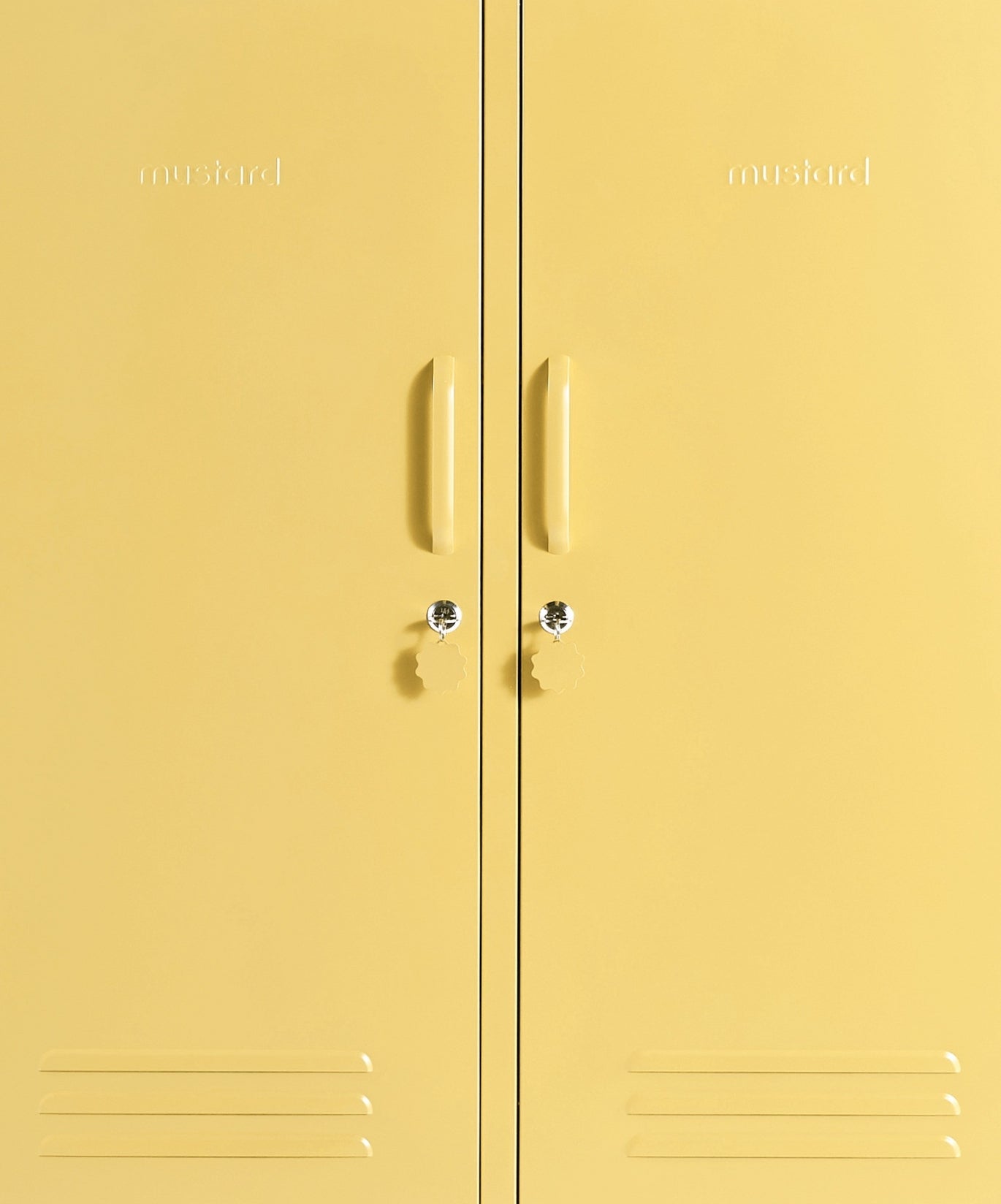 The Midi Locker in Butter — close-up