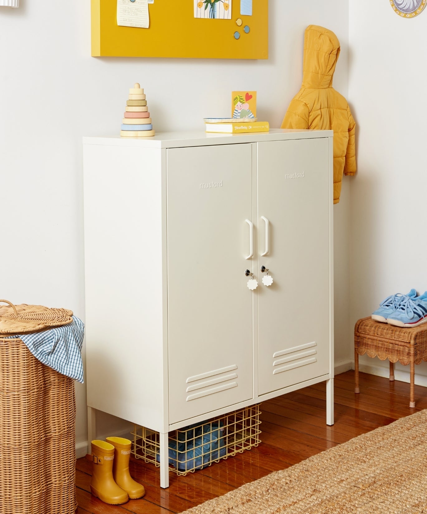 The Midi Locker in Chalk — lifestyle 2