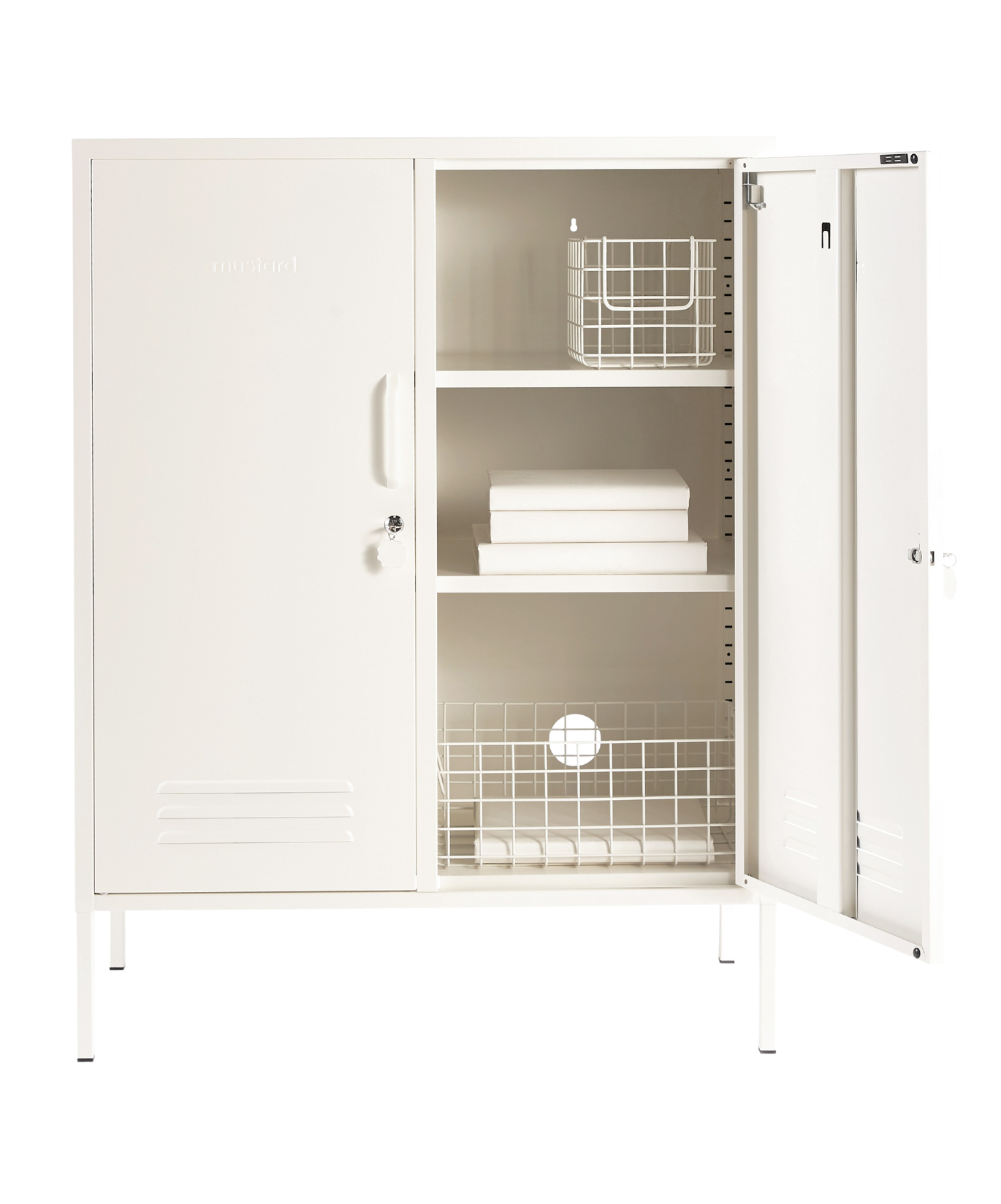 The Midi Locker in Chalk — open