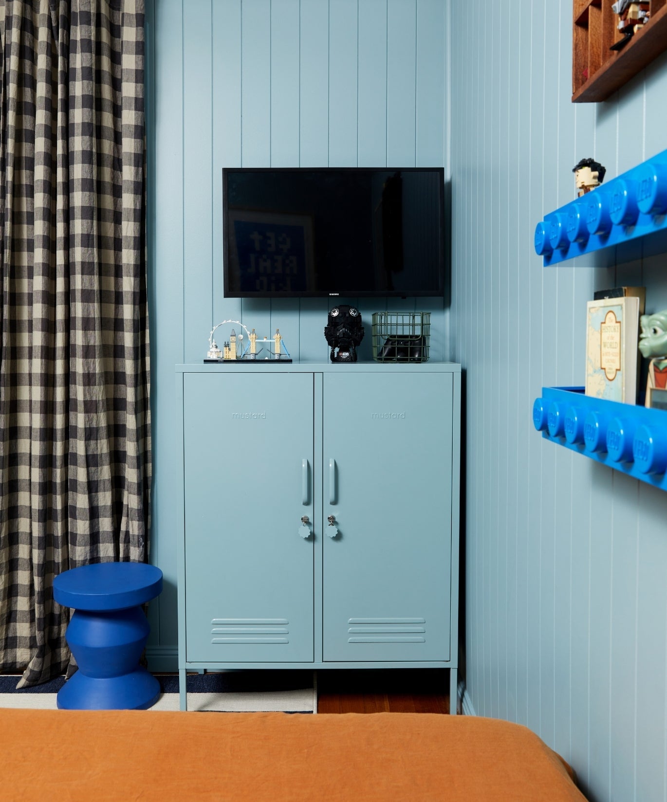 The Midi Locker in Ocean — lifestyle 2