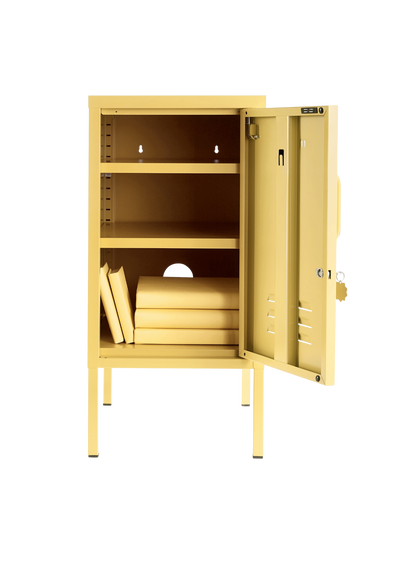 The Shorty Locker in Butter — open