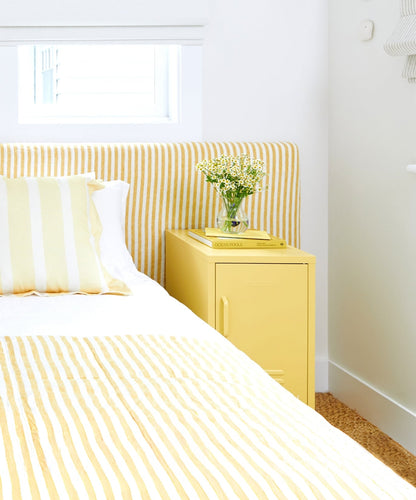 The Shorty Locker in Butter — lifestyle 3