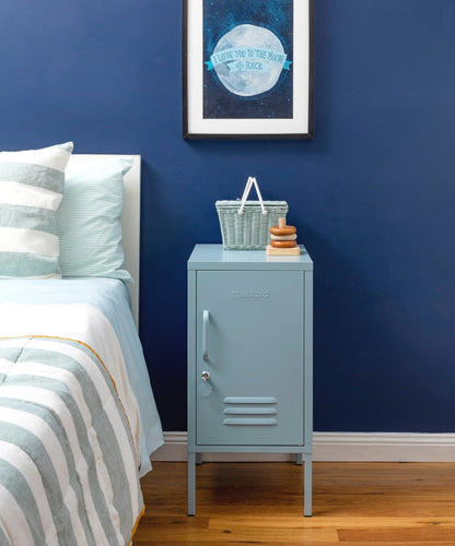The Shorty Locker in Ocean — lifestyle