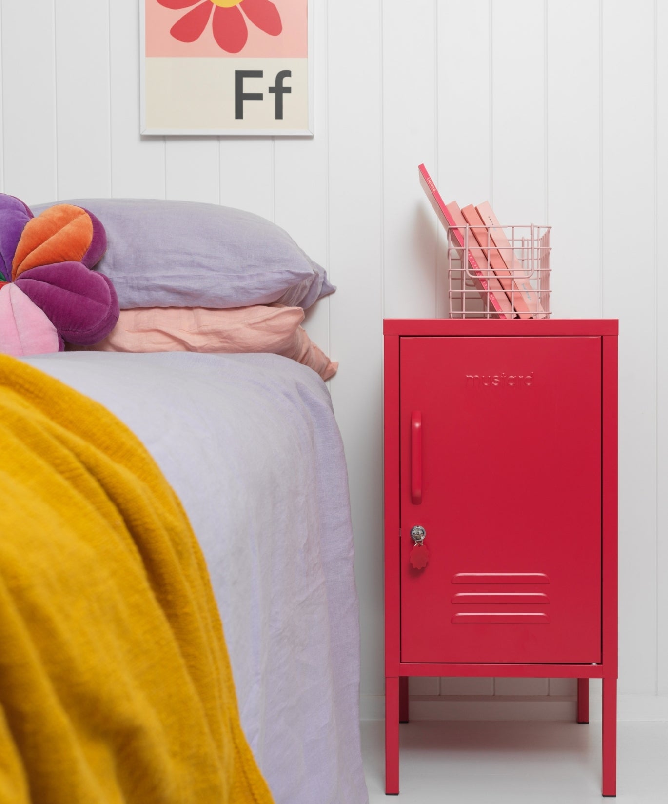 The Shorty Locker in Poppy — lifestyle 2