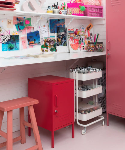 The Shorty Locker in Poppy — lifestyle 5
