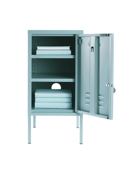 The Shorty Locker in Ocean — open