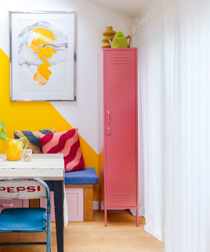 The Skinny Locker in Berry — lifestyle