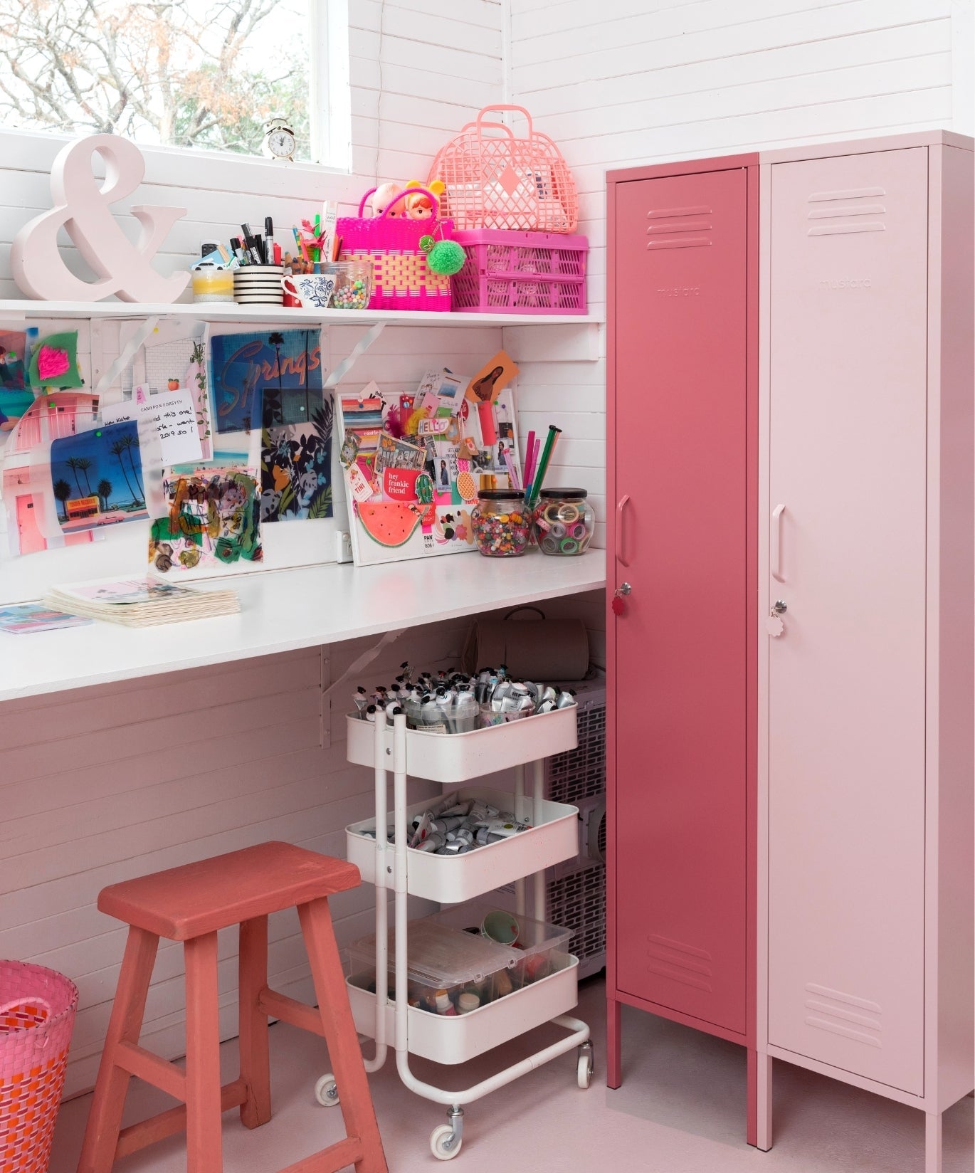 The Skinny Locker in Blush — lifestyle 3