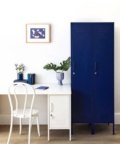 The Skinny Locker in Navy — lifestyle 2