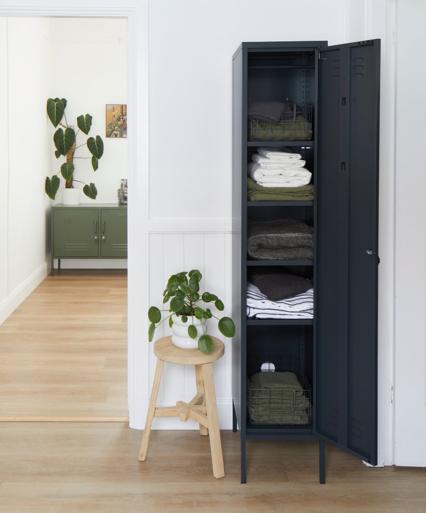 The Skinny Locker in Slate — lifestyle 4