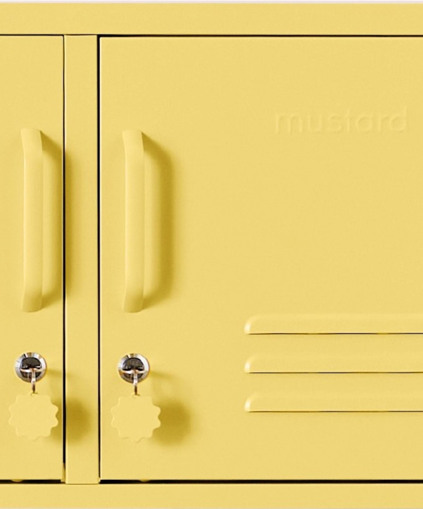 The Standard Locker in Butter — close-up