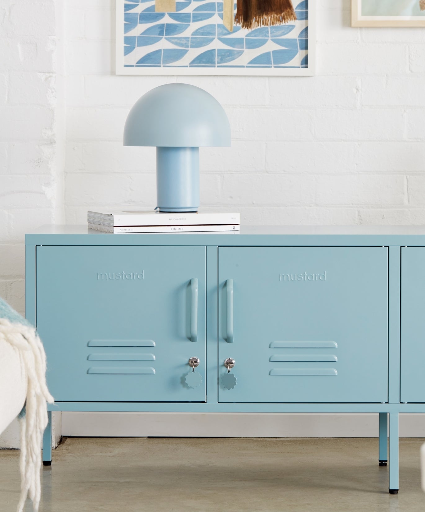 The Standard Locker in Ocean — lifestyle 3
