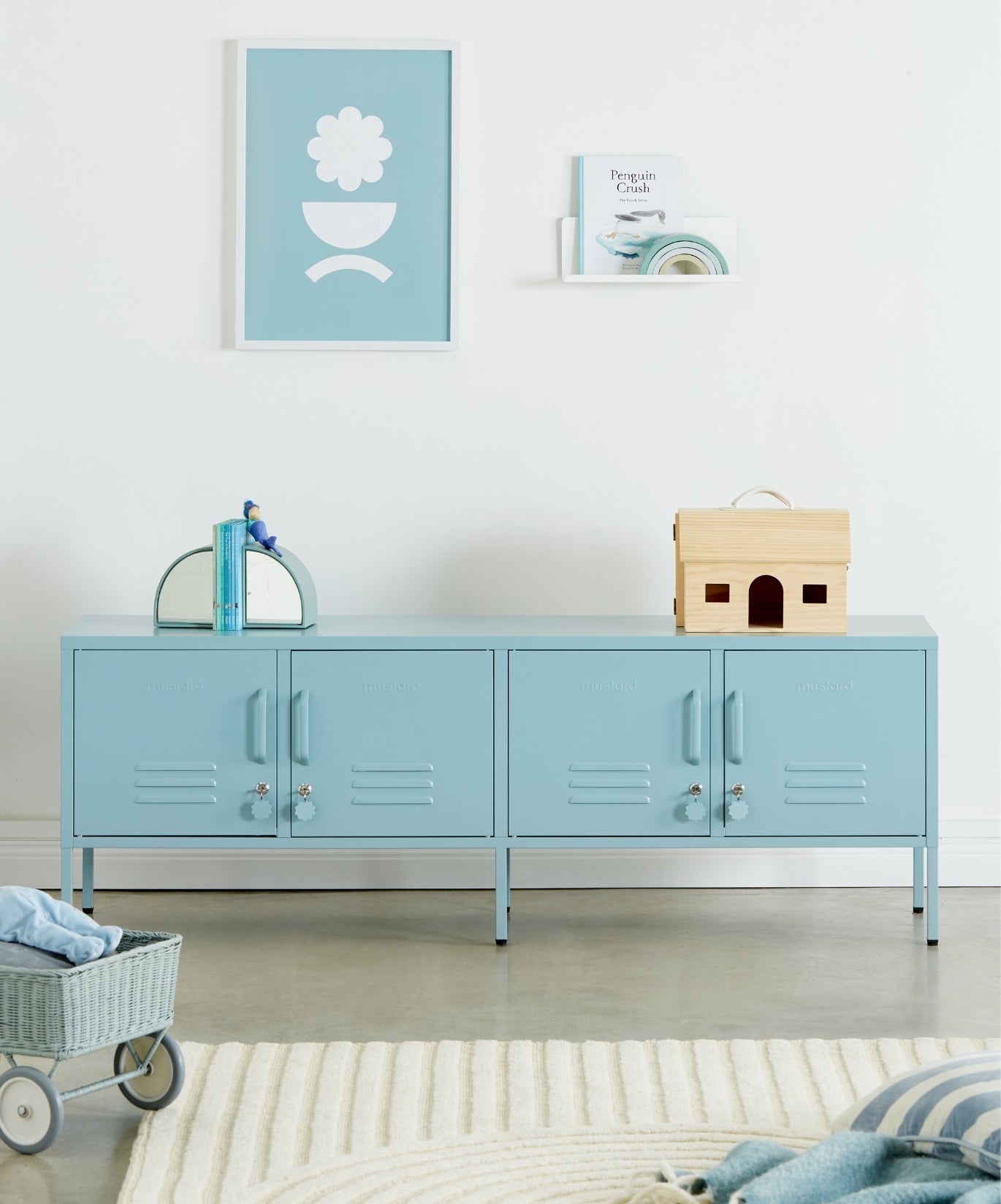 The Standard Locker in Ocean — lifestyle 5