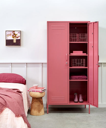 The Twinny Locker in Berry — lifestyle 2