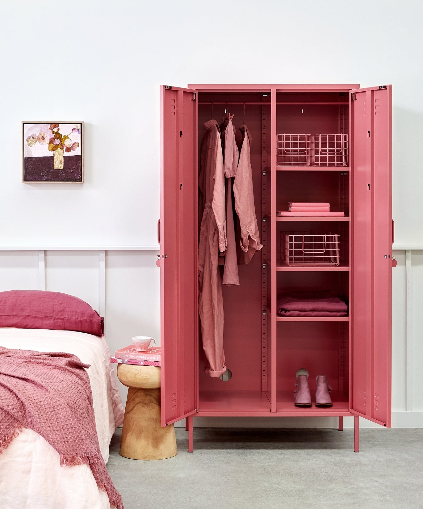 The Twinny Locker in Berry — lifestyle 3