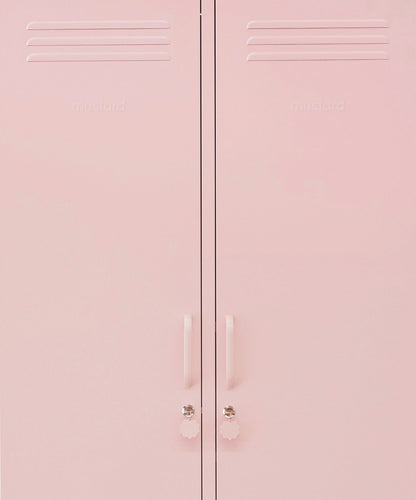 The Twinny Locker in Blush — close-up