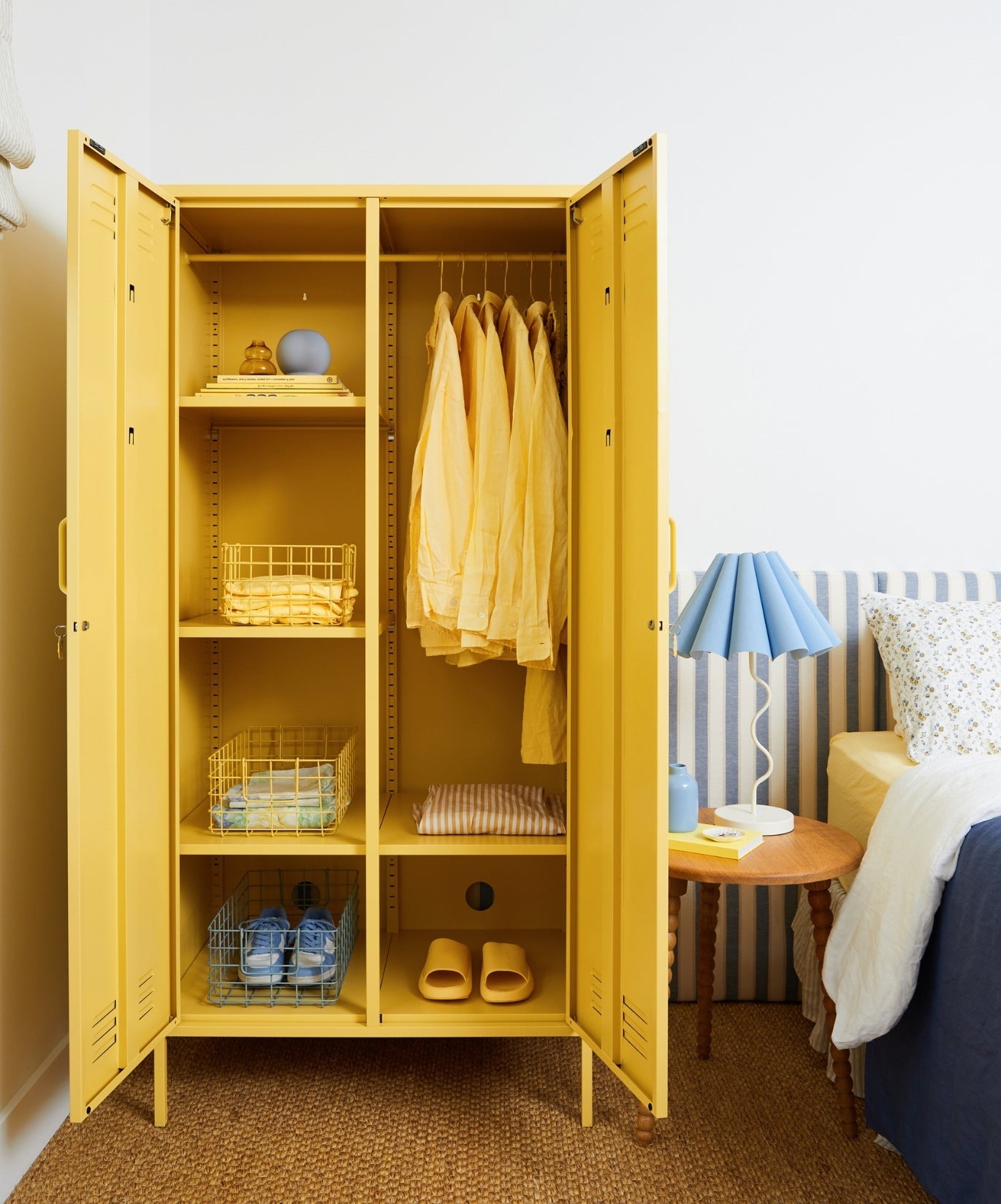 The Twinny Locker in Butter — lifestyle 3