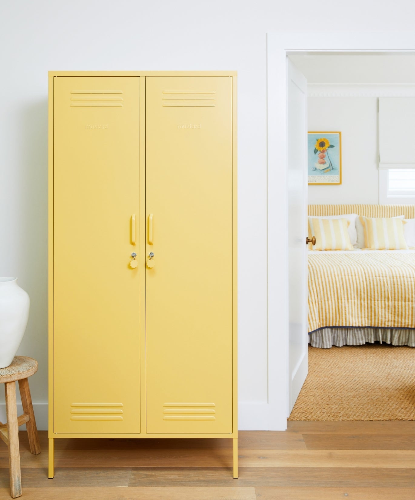 The Twinny Locker in Butter — lifestyle 4