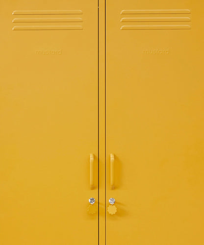 The Twinny Locker in Mustard — close-up